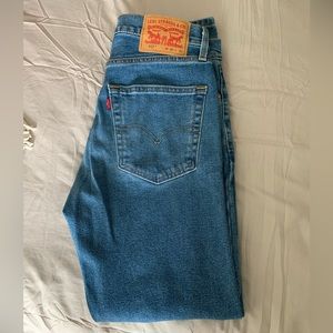 512s Levis